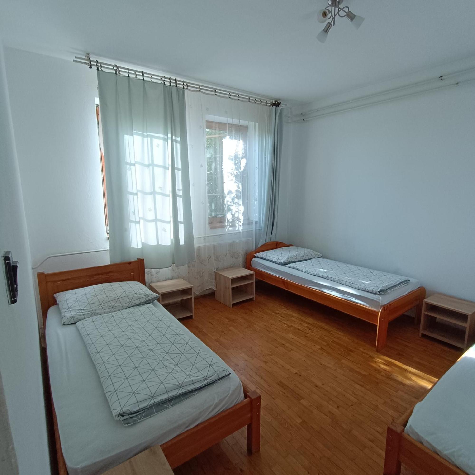 Napkelte Vendeghaz Apartment Szeged Bagian luar foto